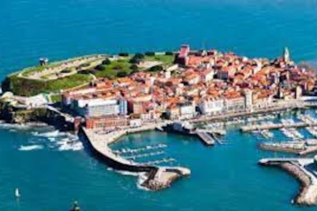 Espacioso 140 M2 Y Calidad A 250 Metros Playa Y Puerto Deportivo 5Hab 2 Banos Vut2917As Χιχόν Εξωτερικό φωτογραφία